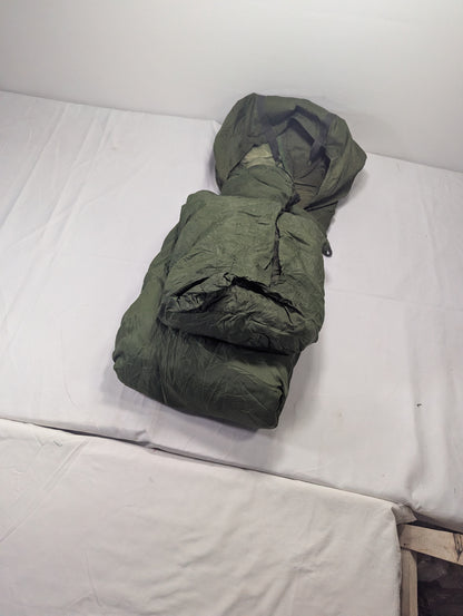 Preloved Military lot sleeping bag Sb22