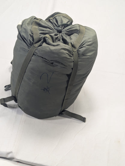 Preloved Military lot sleeping bag Sb2