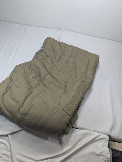 Preloved Military lot sleeping bag Sb37