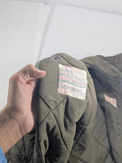 Preloved Military lot sleeping bag Sb56