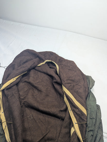 Preloved Military lot sleeping bag Sb53