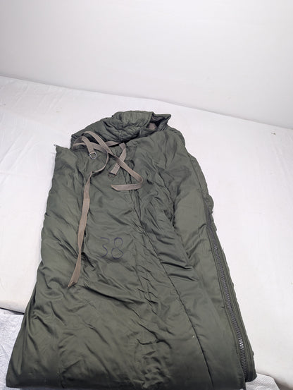 Preloved Military lot sleeping bag Sb38