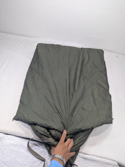Preloved Military lot sleeping bag Sb38