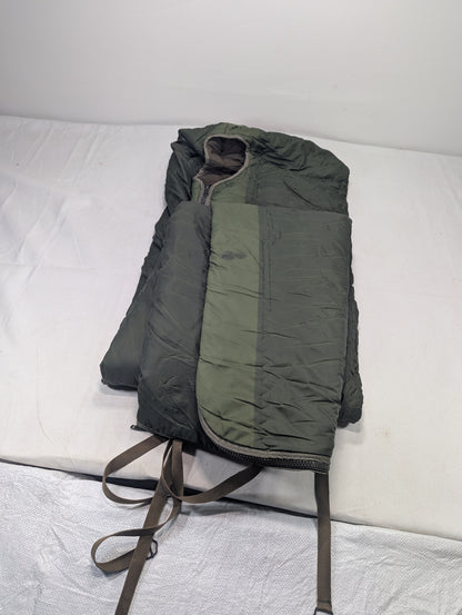 Preloved Military lot sleeping bag Sb19