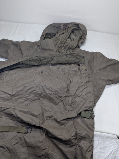 Preloved Military lot sleeping bag Sb68