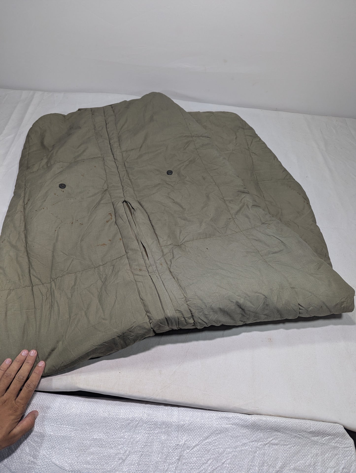 Preloved Military lot sleeping bag Sb54