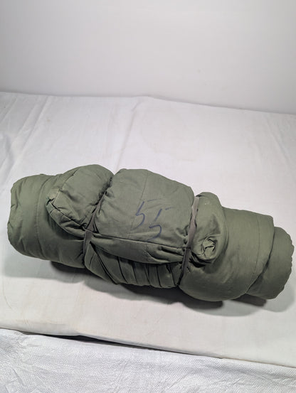 Preloved Military lot sleeping bag Sb55
