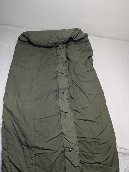 Preloved Military lot sleeping bag Sb55