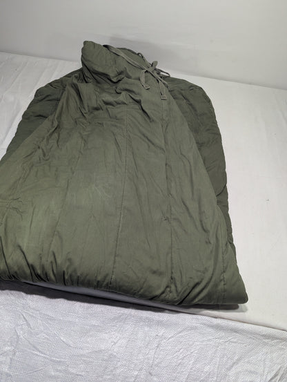 Preloved Military lot sleeping bag Sb55