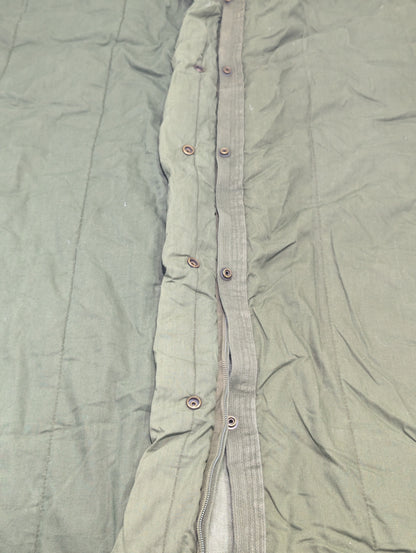 Preloved Military lot sleeping bag Sb55