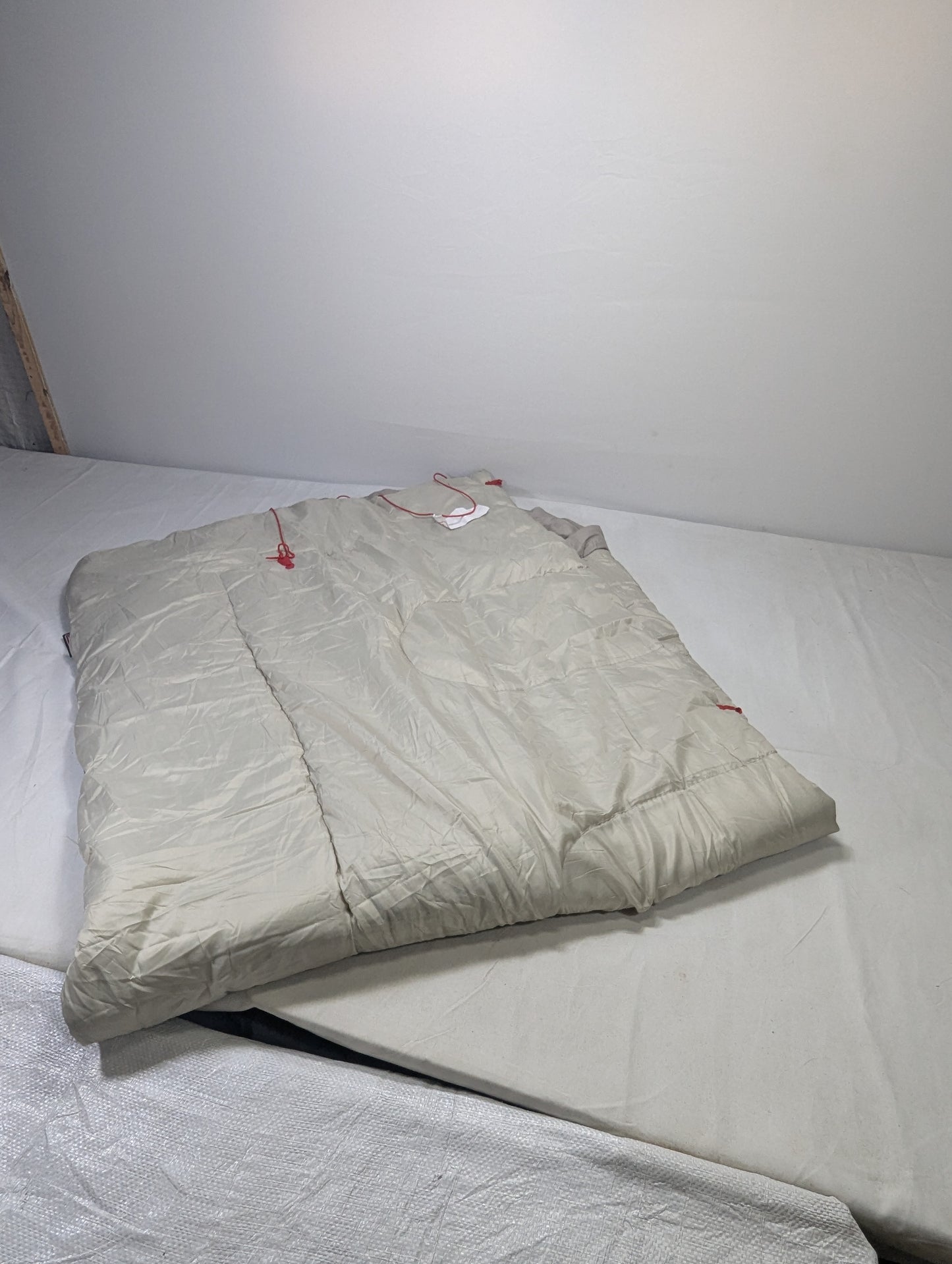 Coleman USA lot sleeping bag Sb207