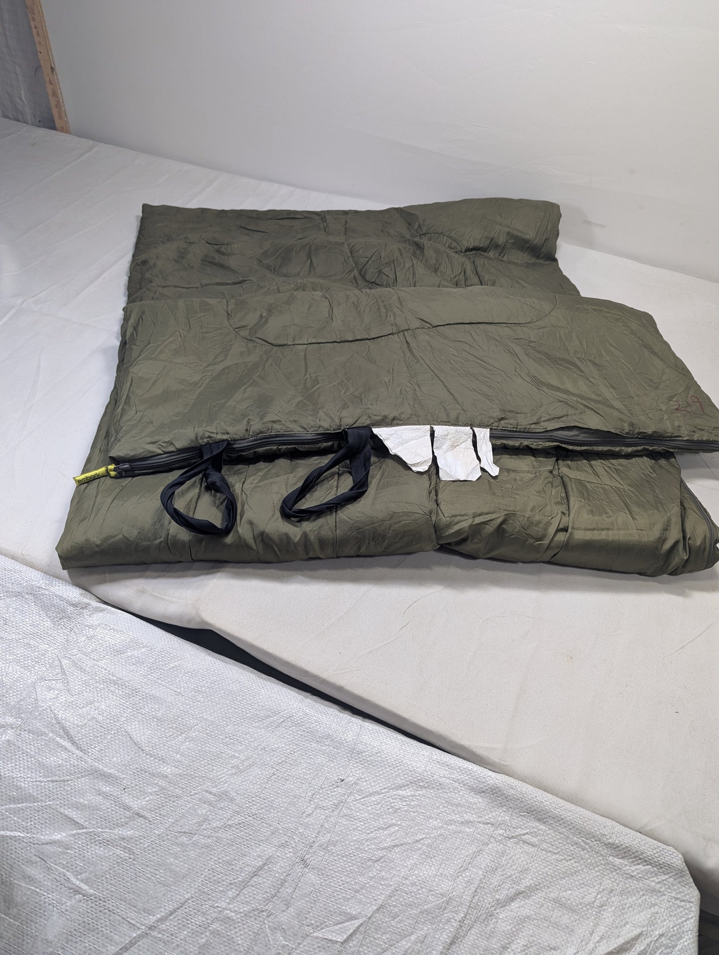 Embark USA lot sleeping bag Sb219