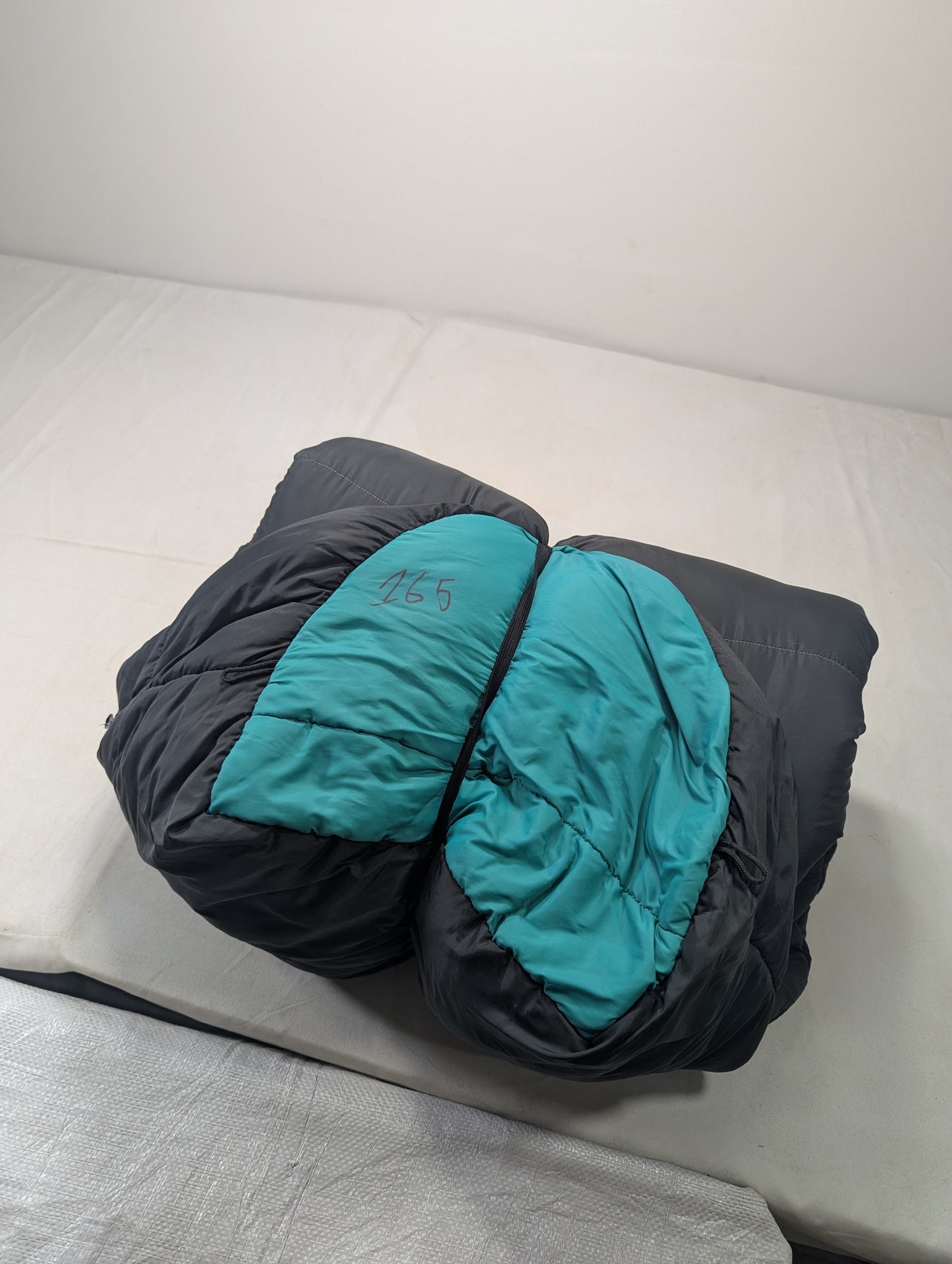 Mummy style USA lot sleeping bag Sb165