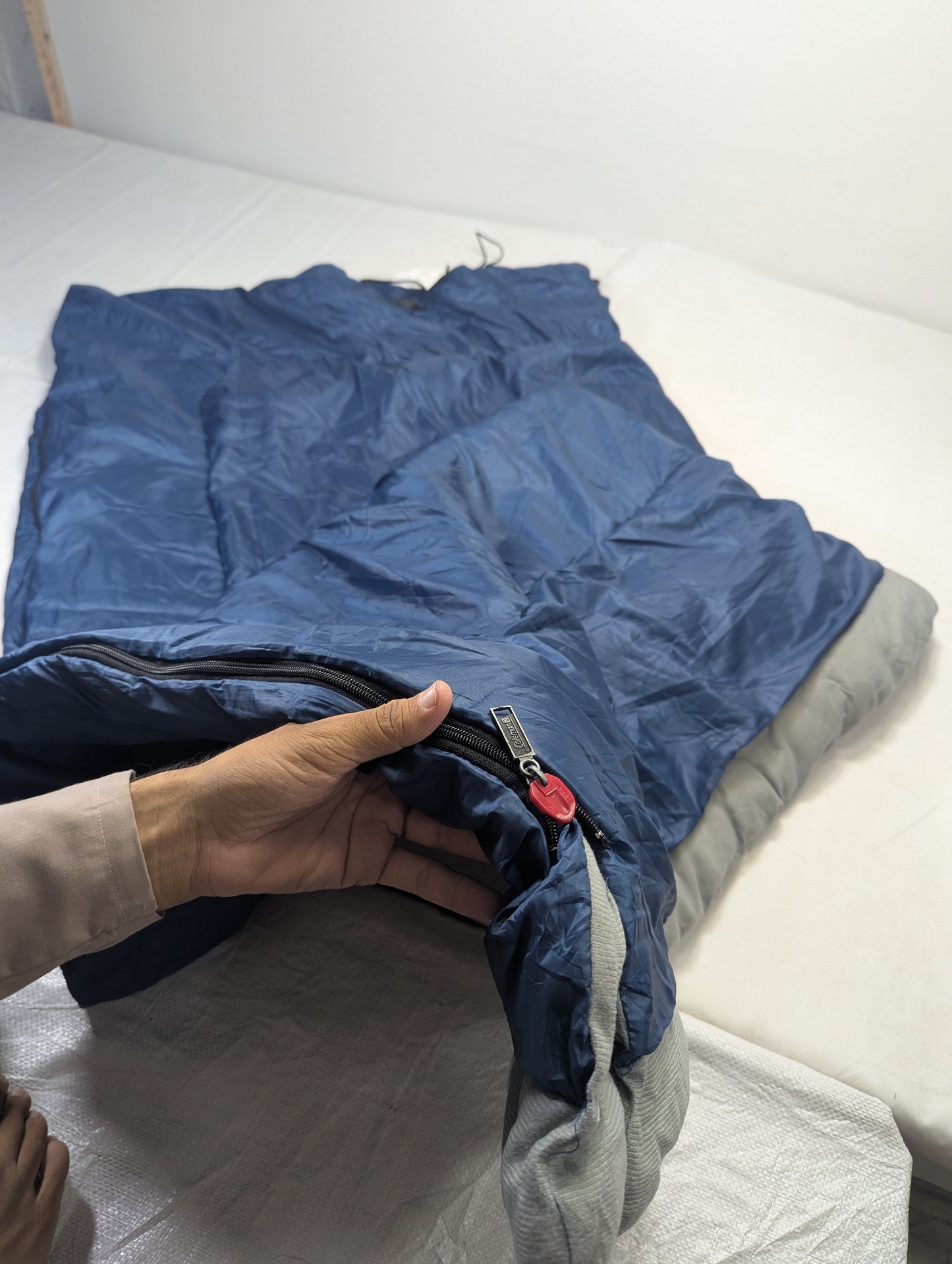 Coleman USA lot sleeping bag Sb214