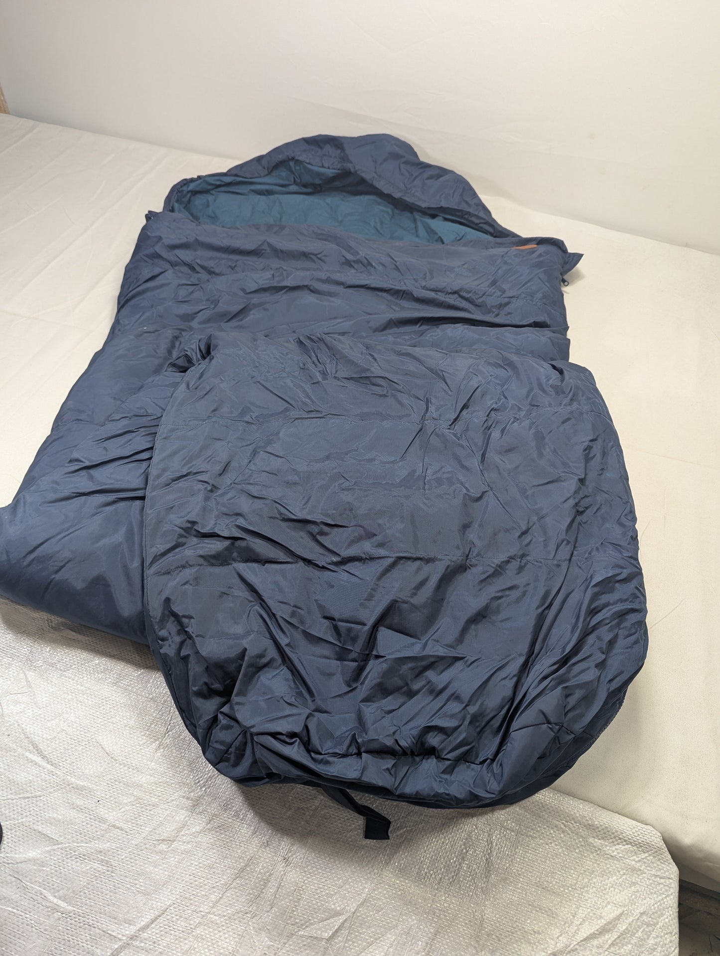 Down Feather USA lot sleeping bag Sb57