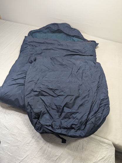 Down Feather USA lot sleeping bag Sb57
