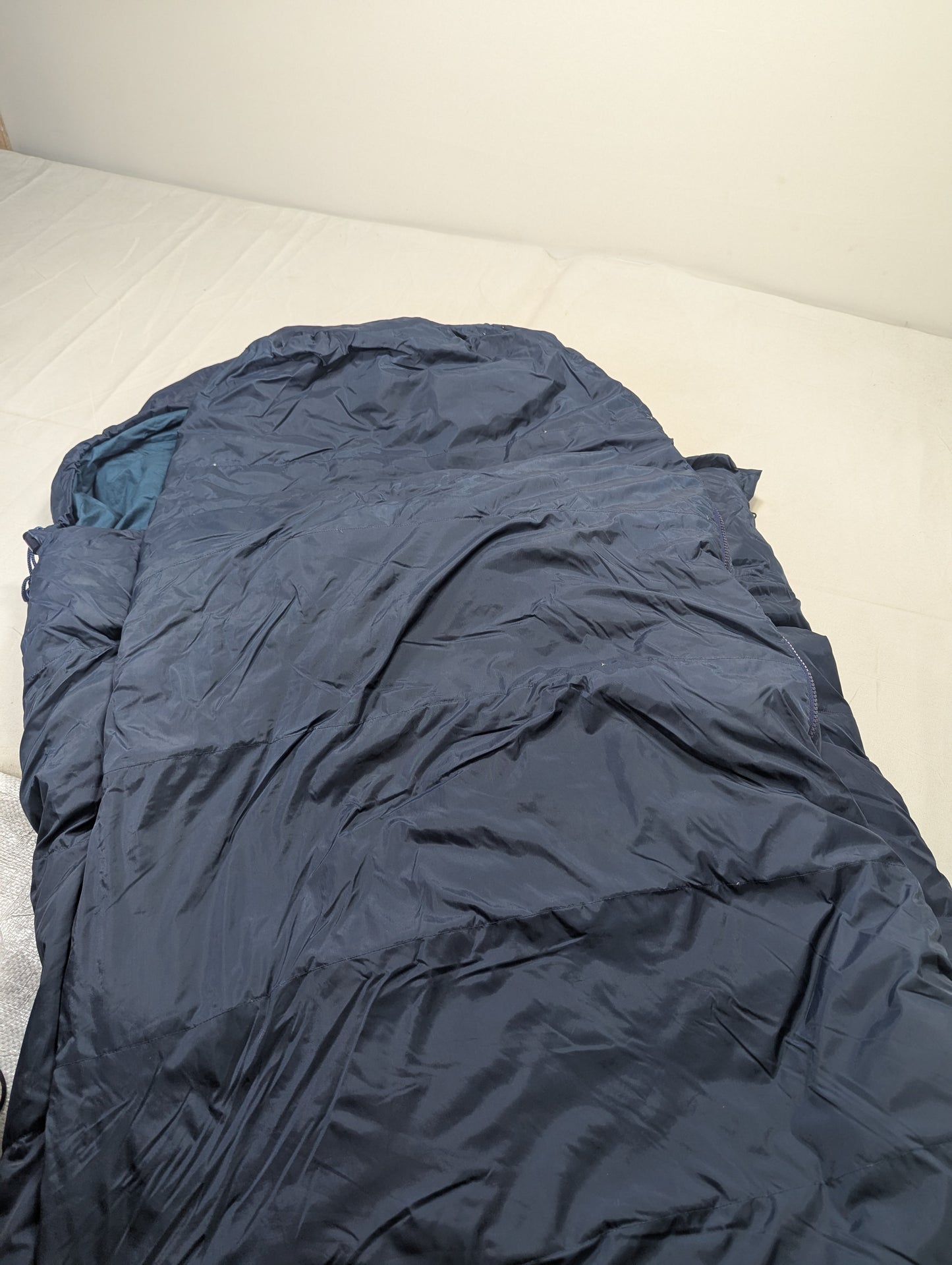 Down Feather USA lot sleeping bag Sb57