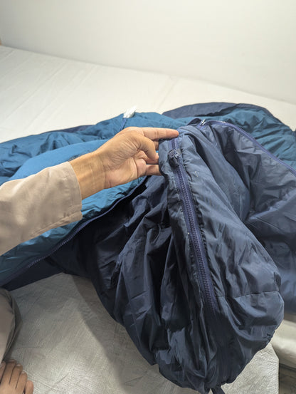 Down Feather USA lot sleeping bag Sb57