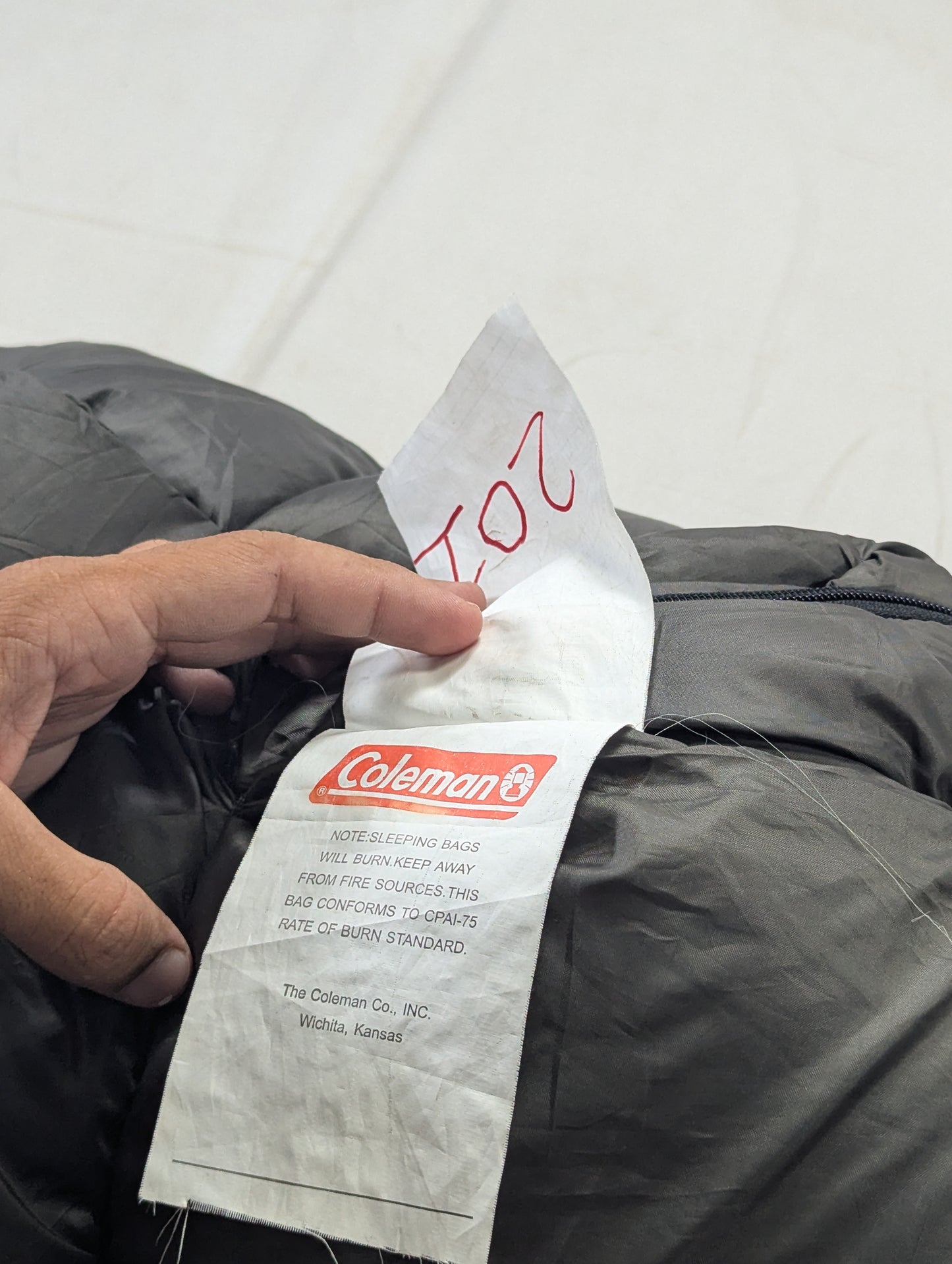 Coleman USA lot sleeping bag Sb201