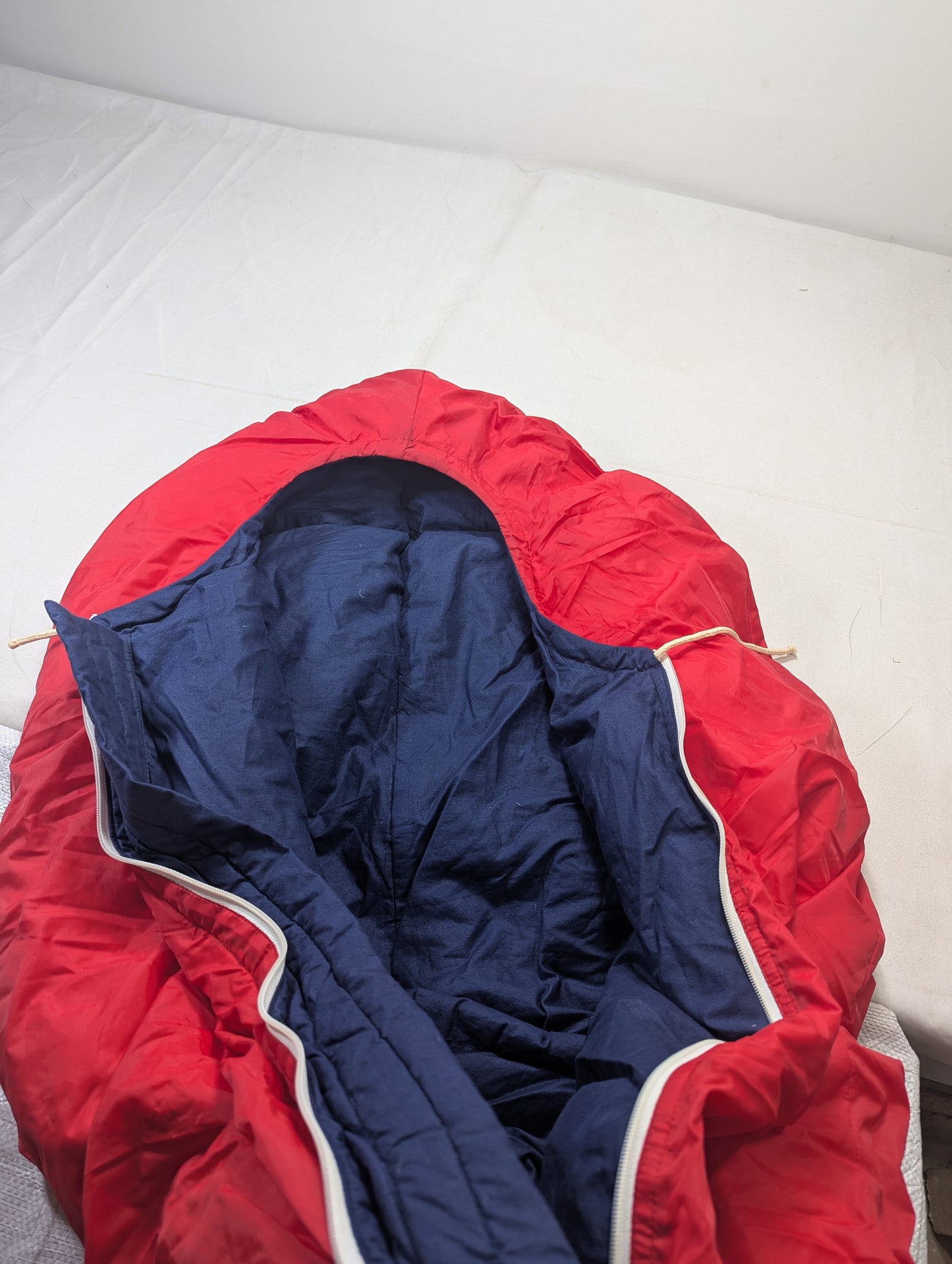 Down feather USA lot sleeping bag Sb61
