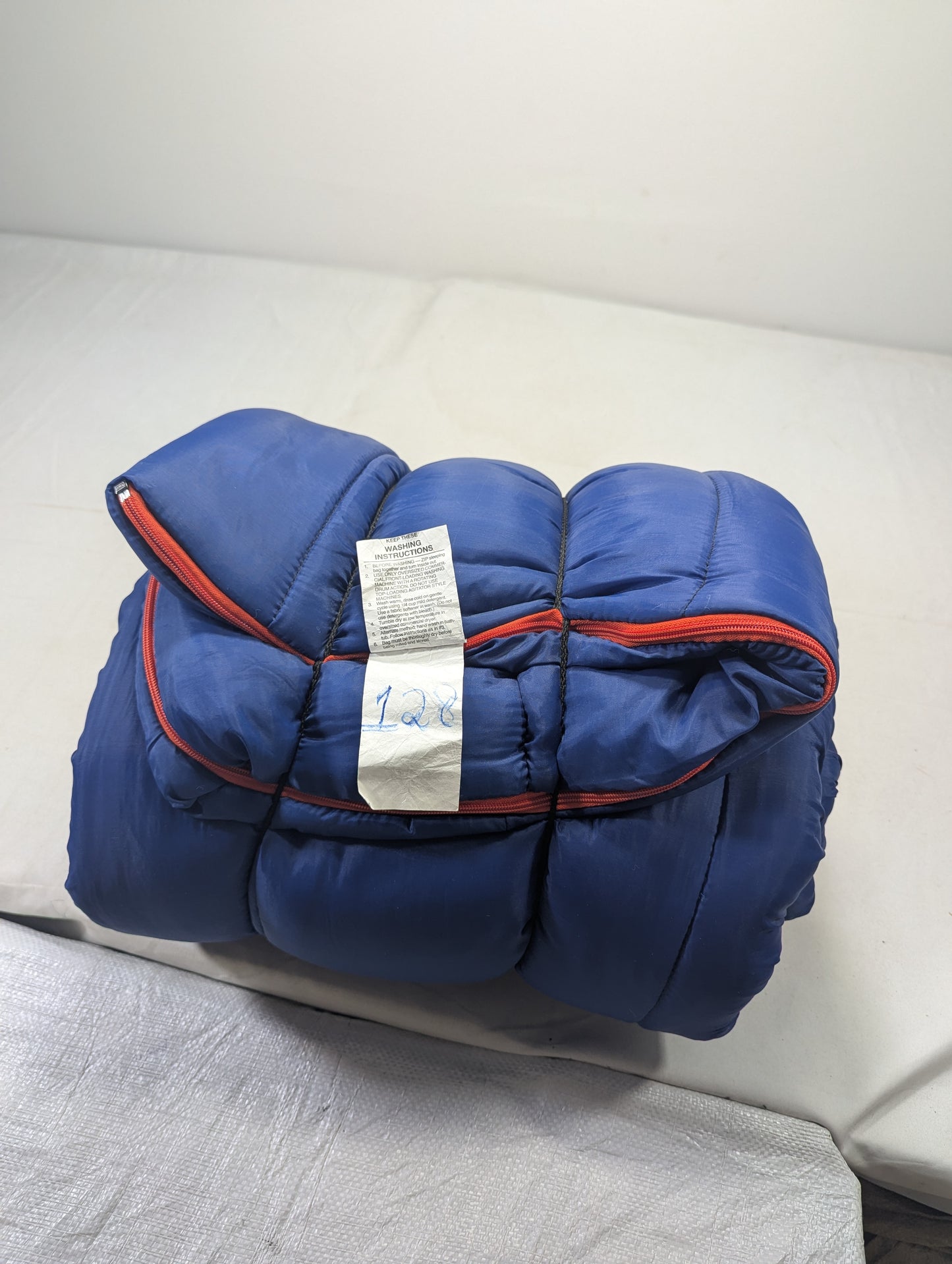 Coleman USA lot sleeping bag Sb128