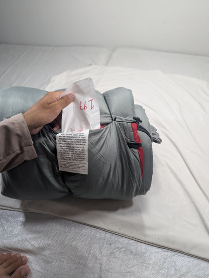 Coleman USA lot sleeping bag Sb197