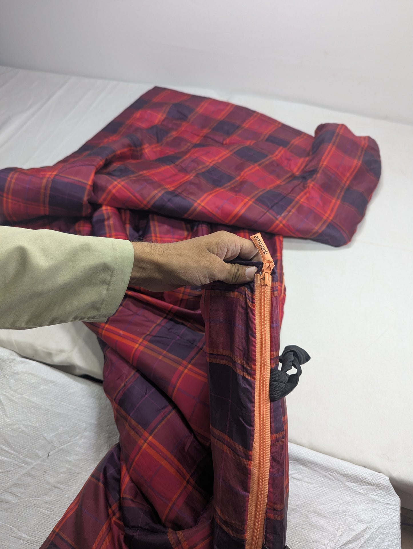 EMBARK USA lot sleeping bag Sb123