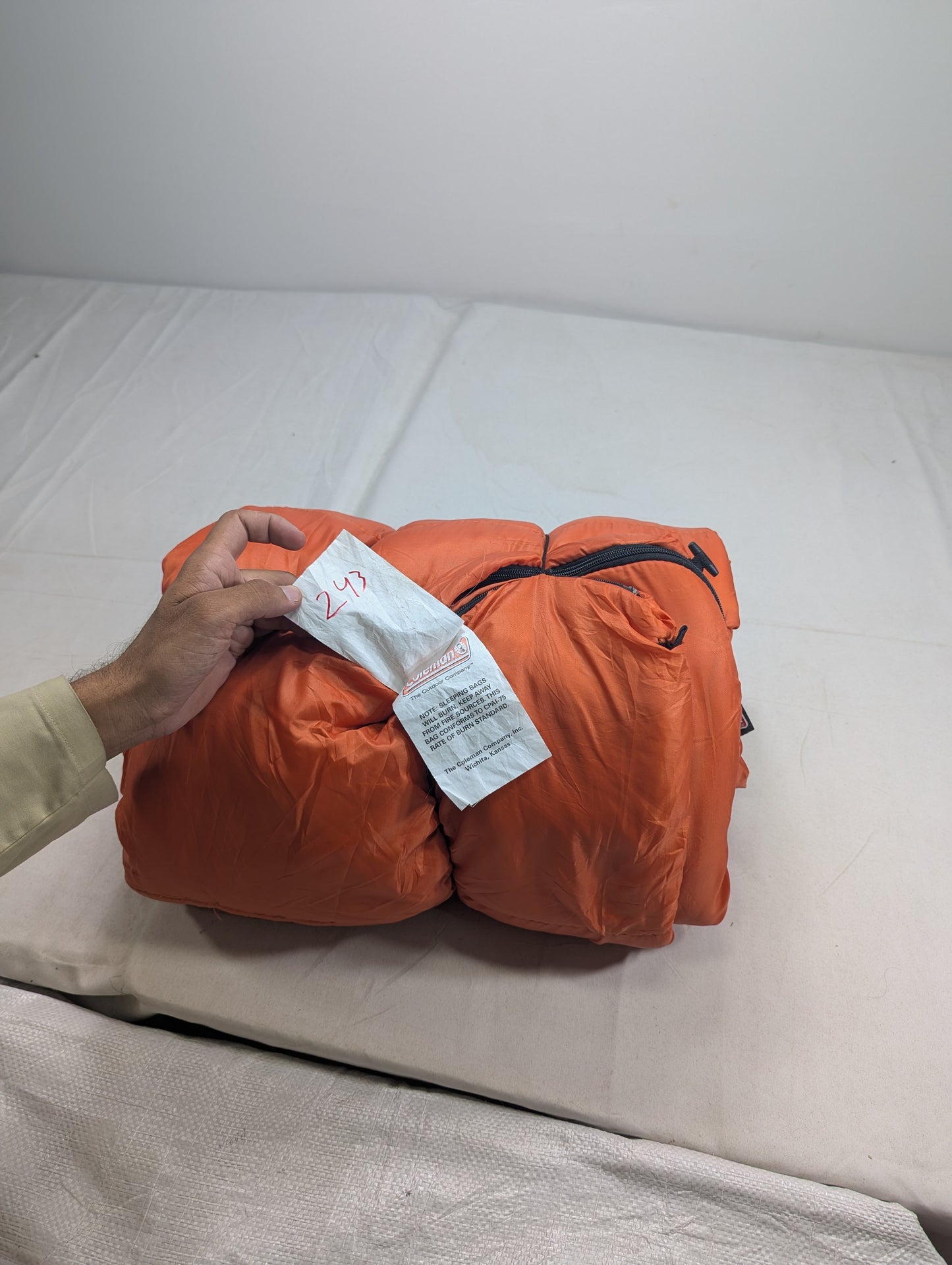 Coleman USA lot sleeping bag Sb243