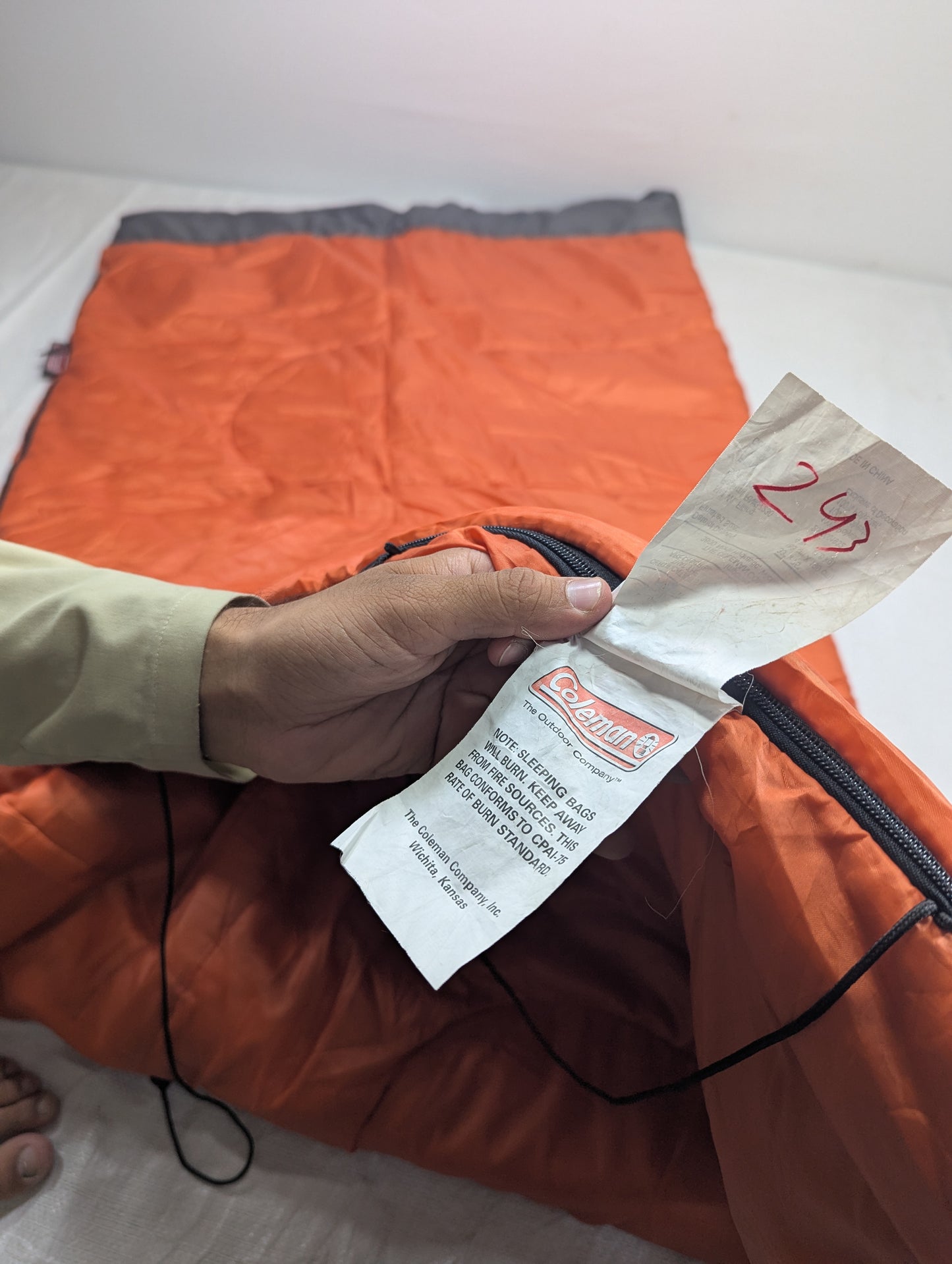 Coleman USA lot sleeping bag Sb243