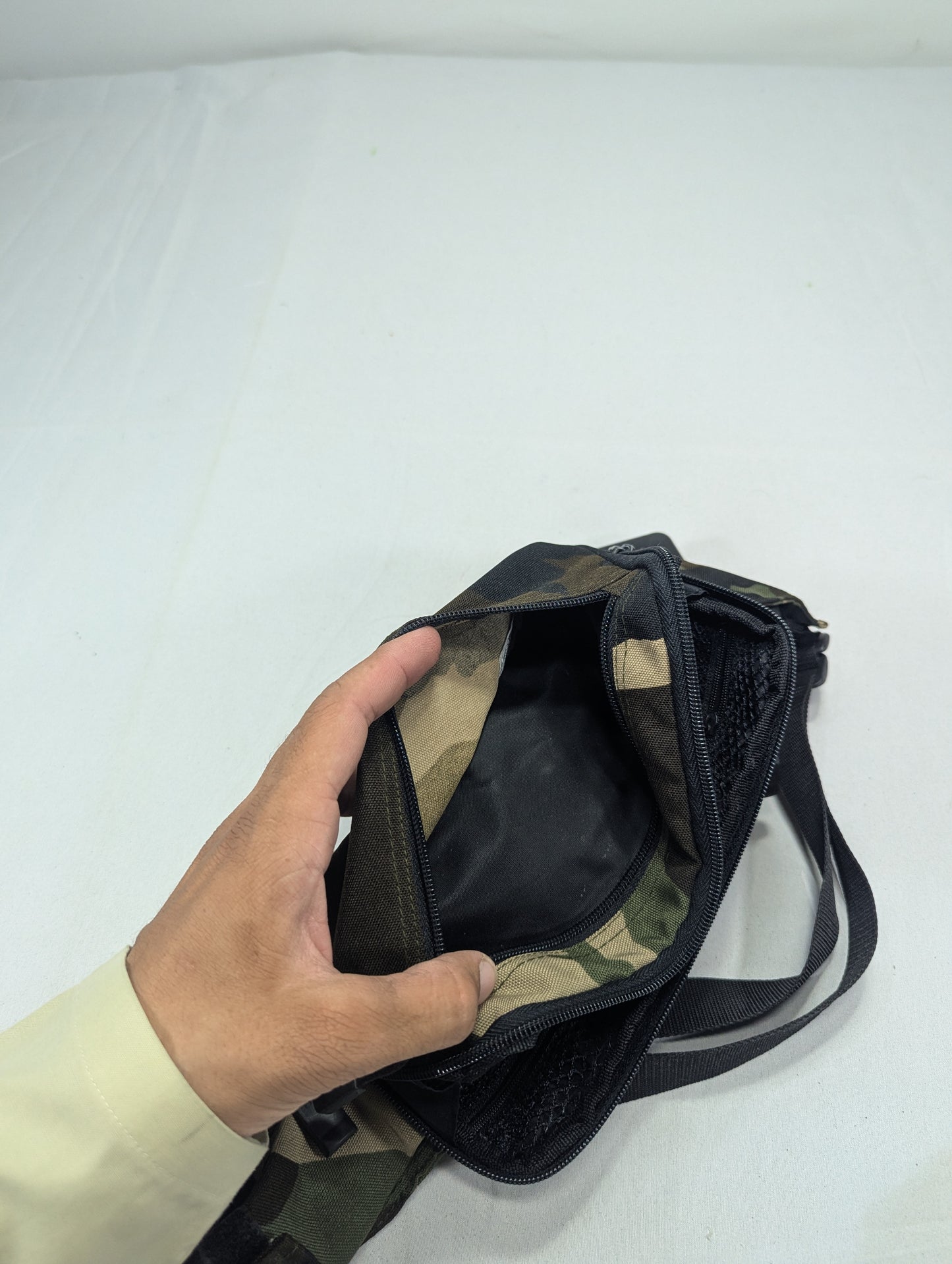 Camouflage waist belt T update soon