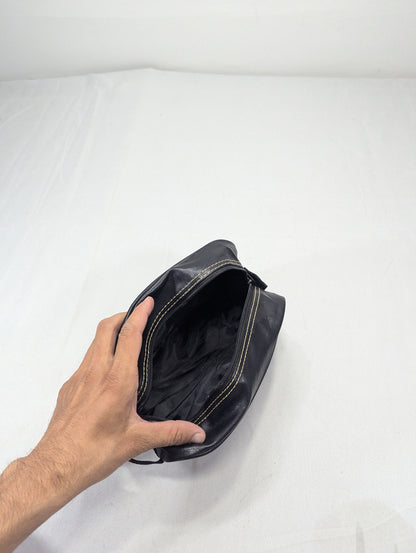 Steve Madden/Title will update soon