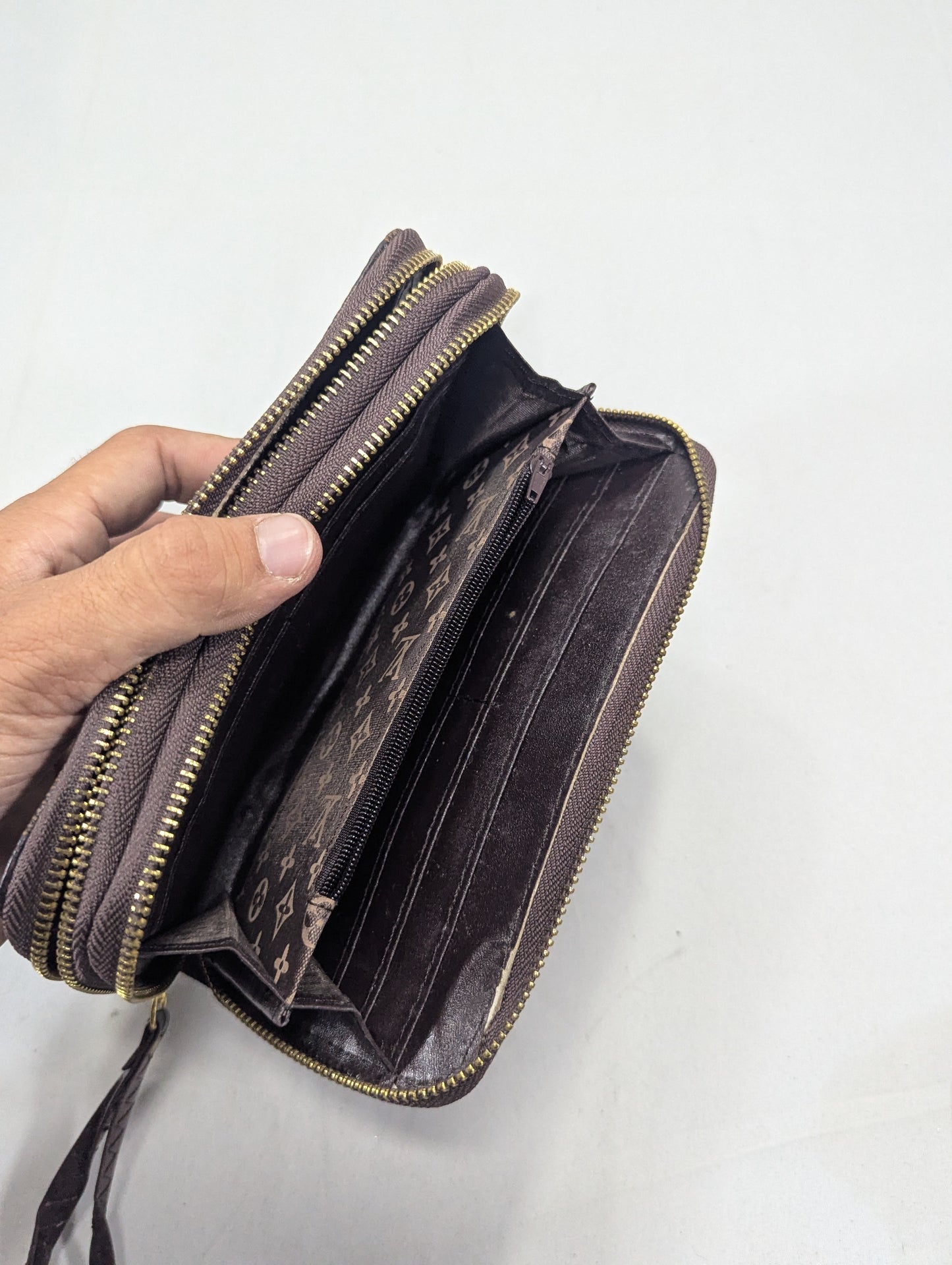 Lv/Title will update soon