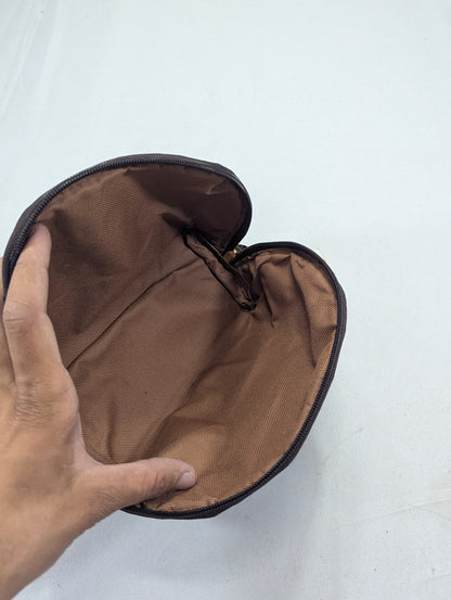 Luis Vuitton/ Title will update soon