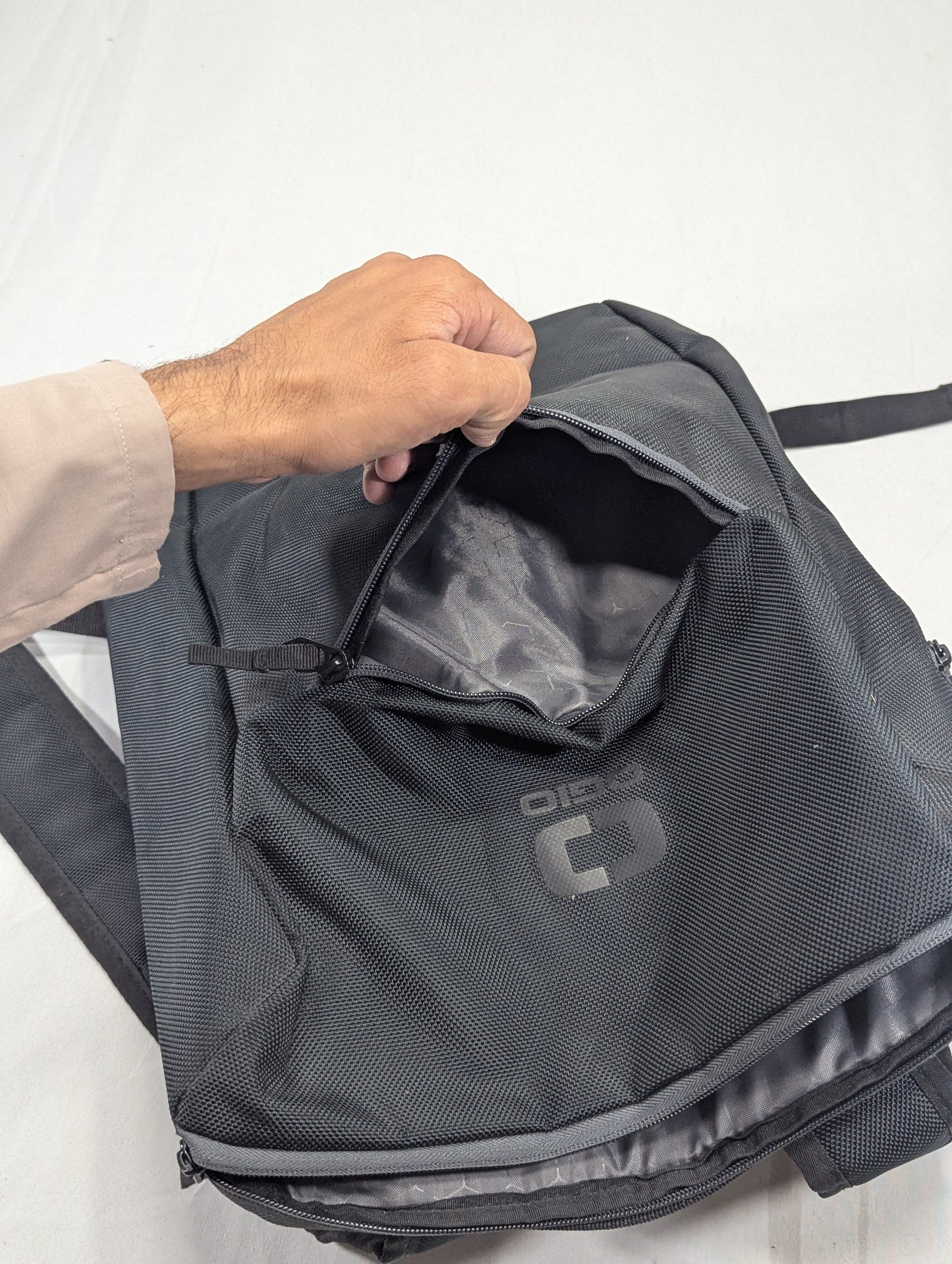 Ogio/ Title will update soon