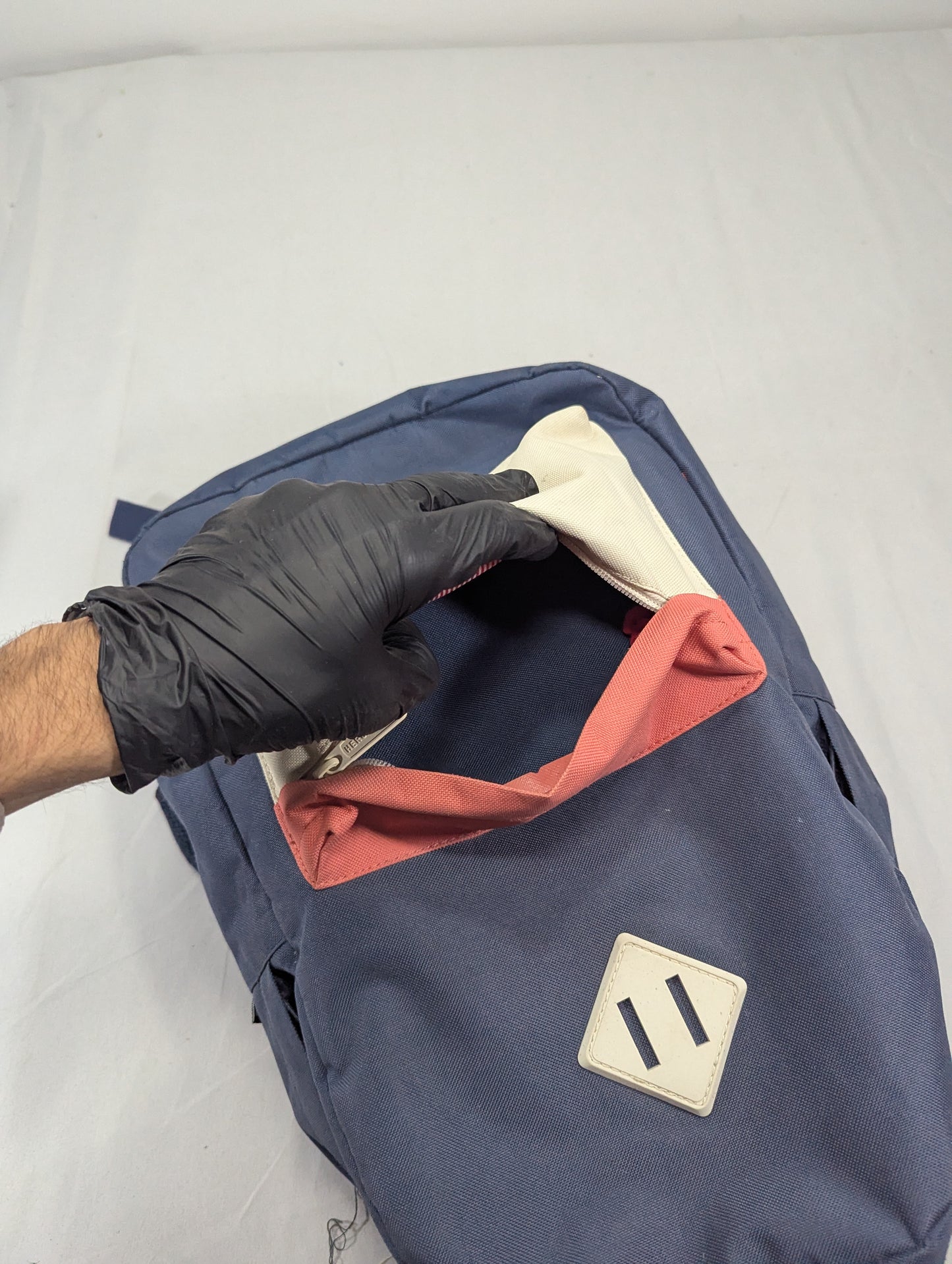 Hershel / Title will update soon