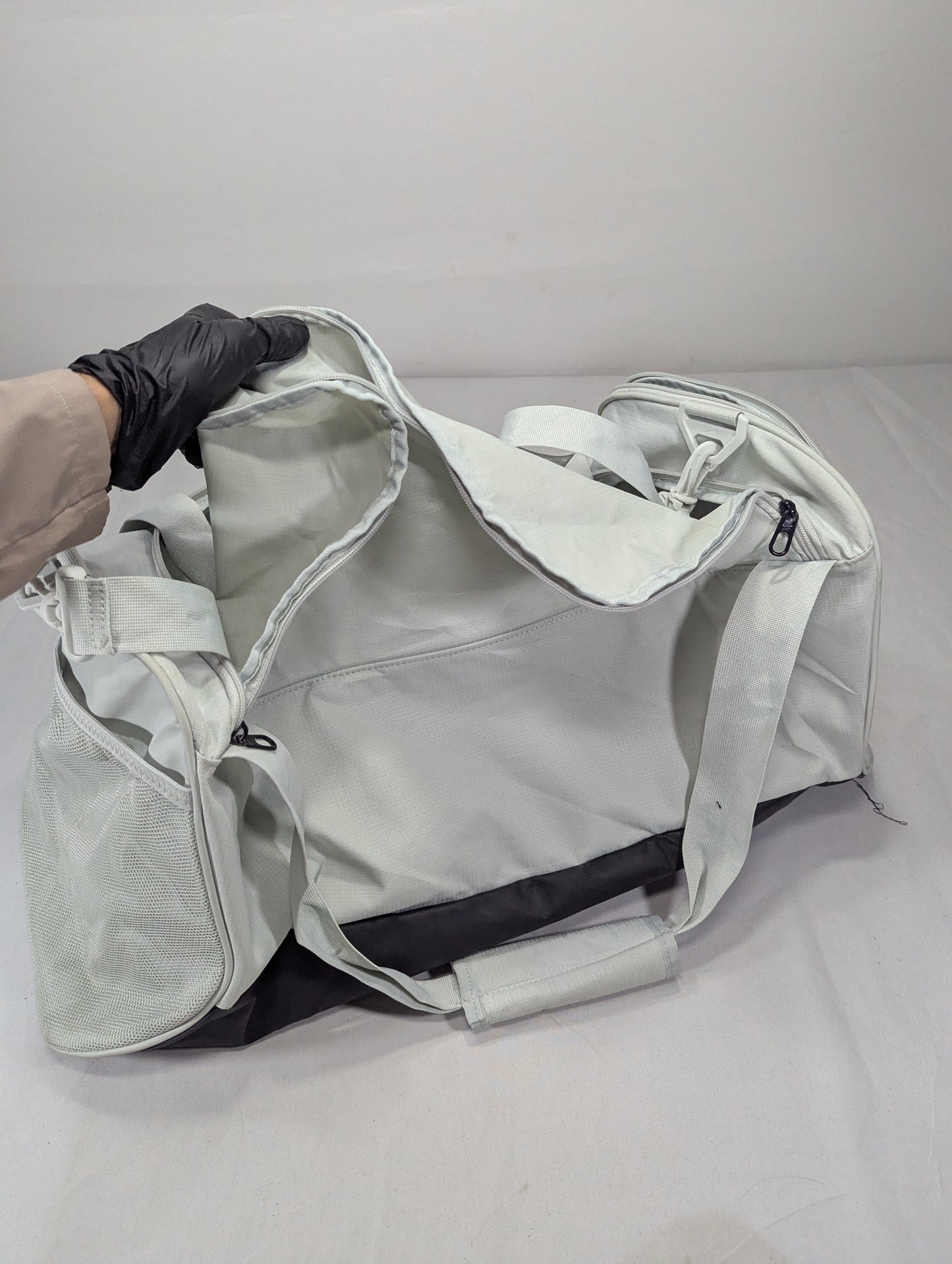 Nike/ Title will update soon