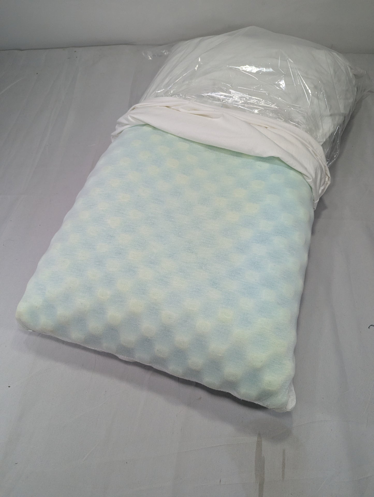 USA Lot Sanitized Germ Free Memory/ Medicated Pillow P56