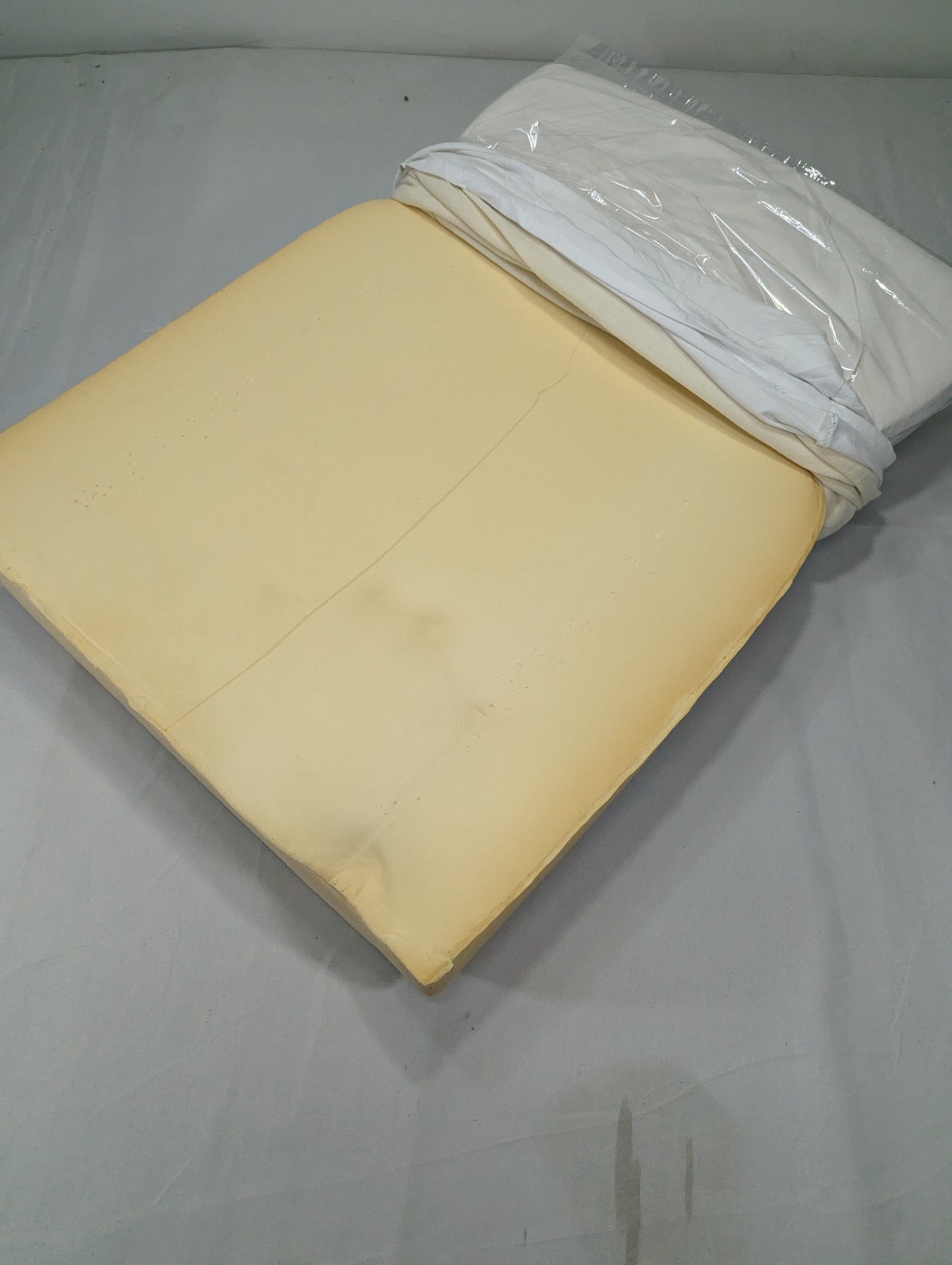 USA Lot Sanitized Germ Free Memory/ Medicated Pillow P63