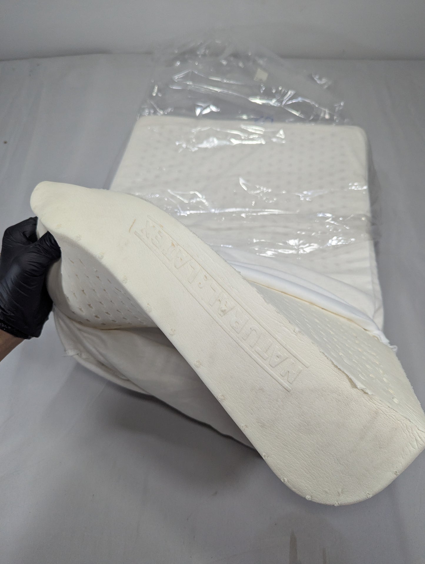 USA Lot Sanitized Germ Free Memory/ Medicated Pillow P69