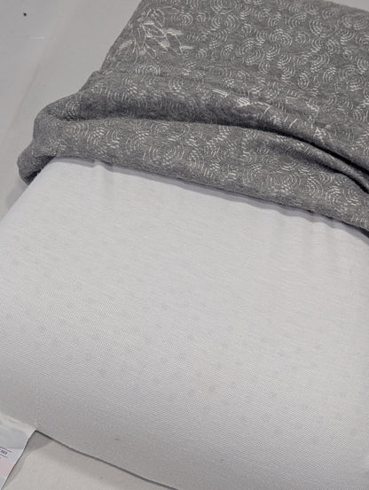 Memory foam pillow