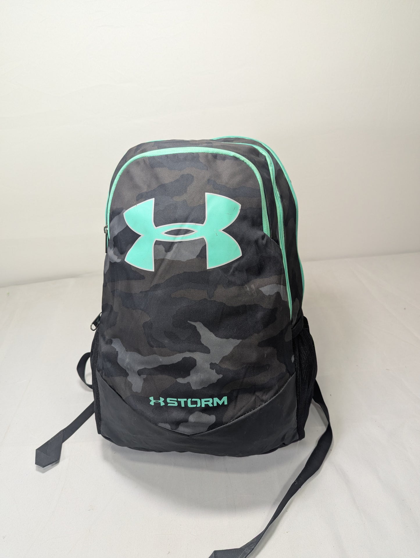 UA under armourTitle will update soon