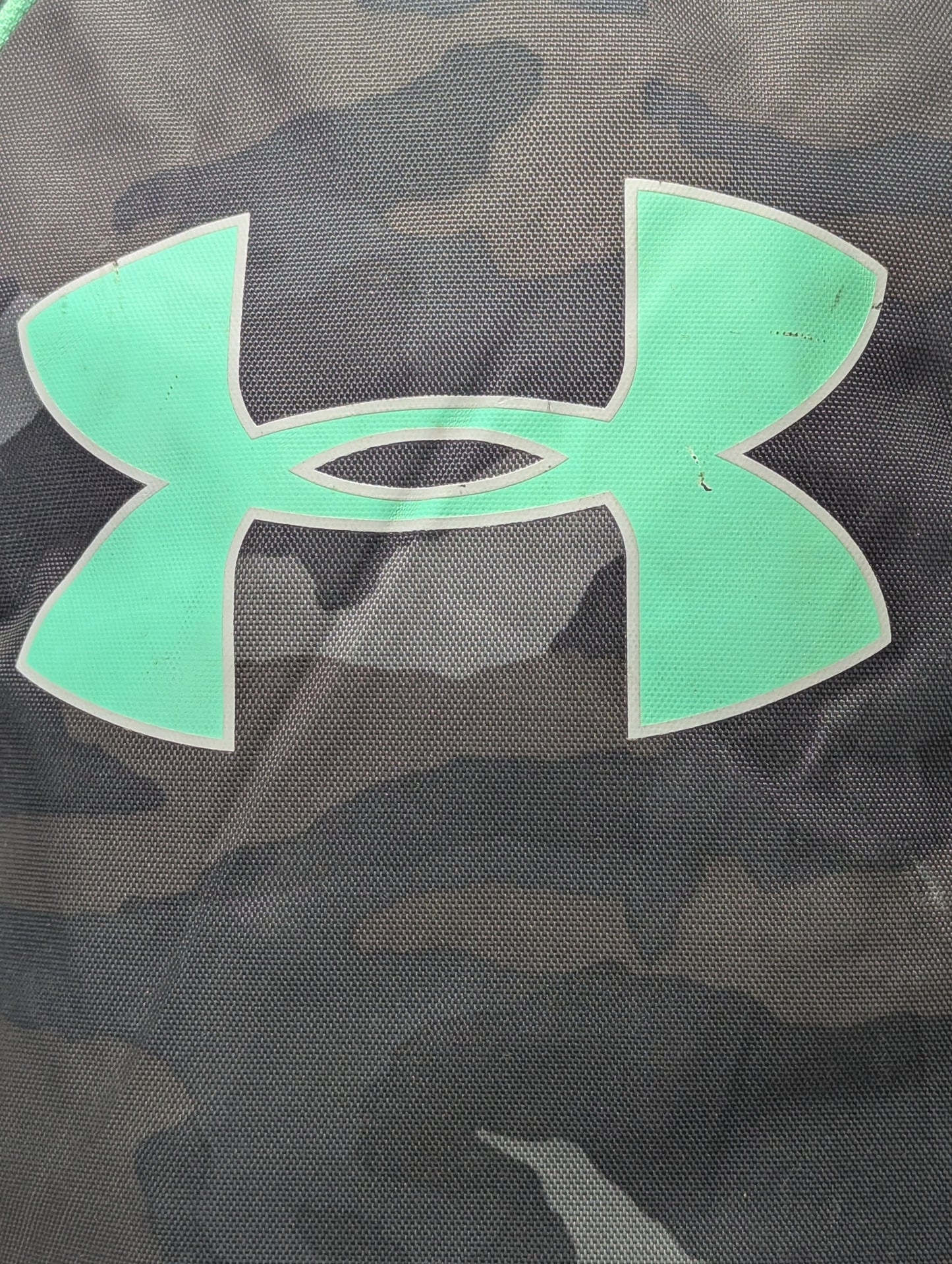 UA under armourTitle will update soon