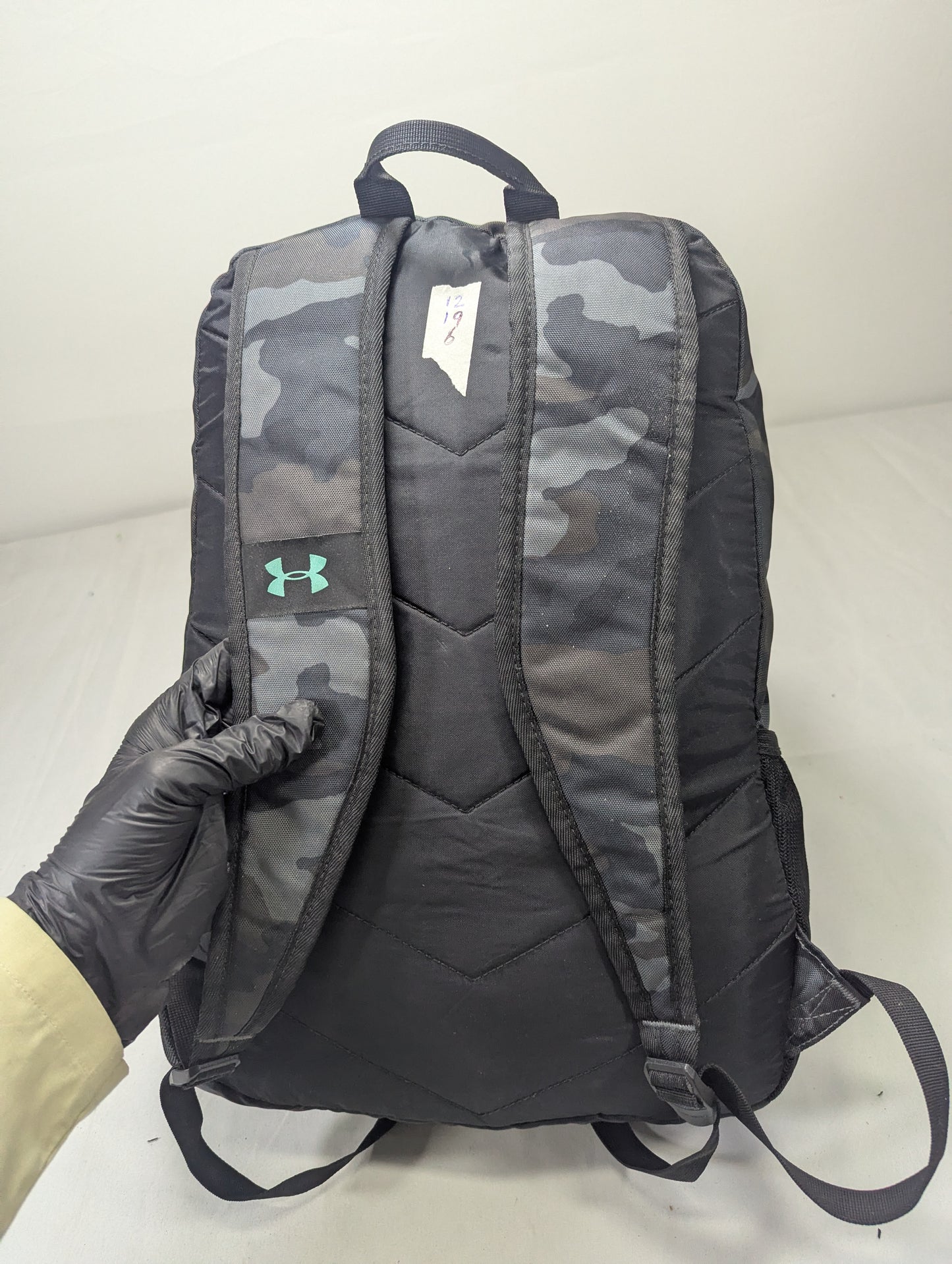 UA under armourTitle will update soon