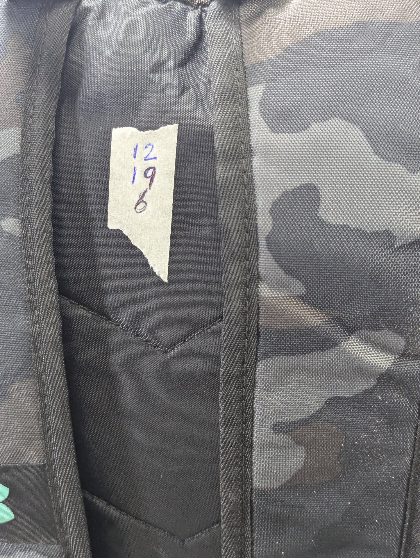 UA under armourTitle will update soon