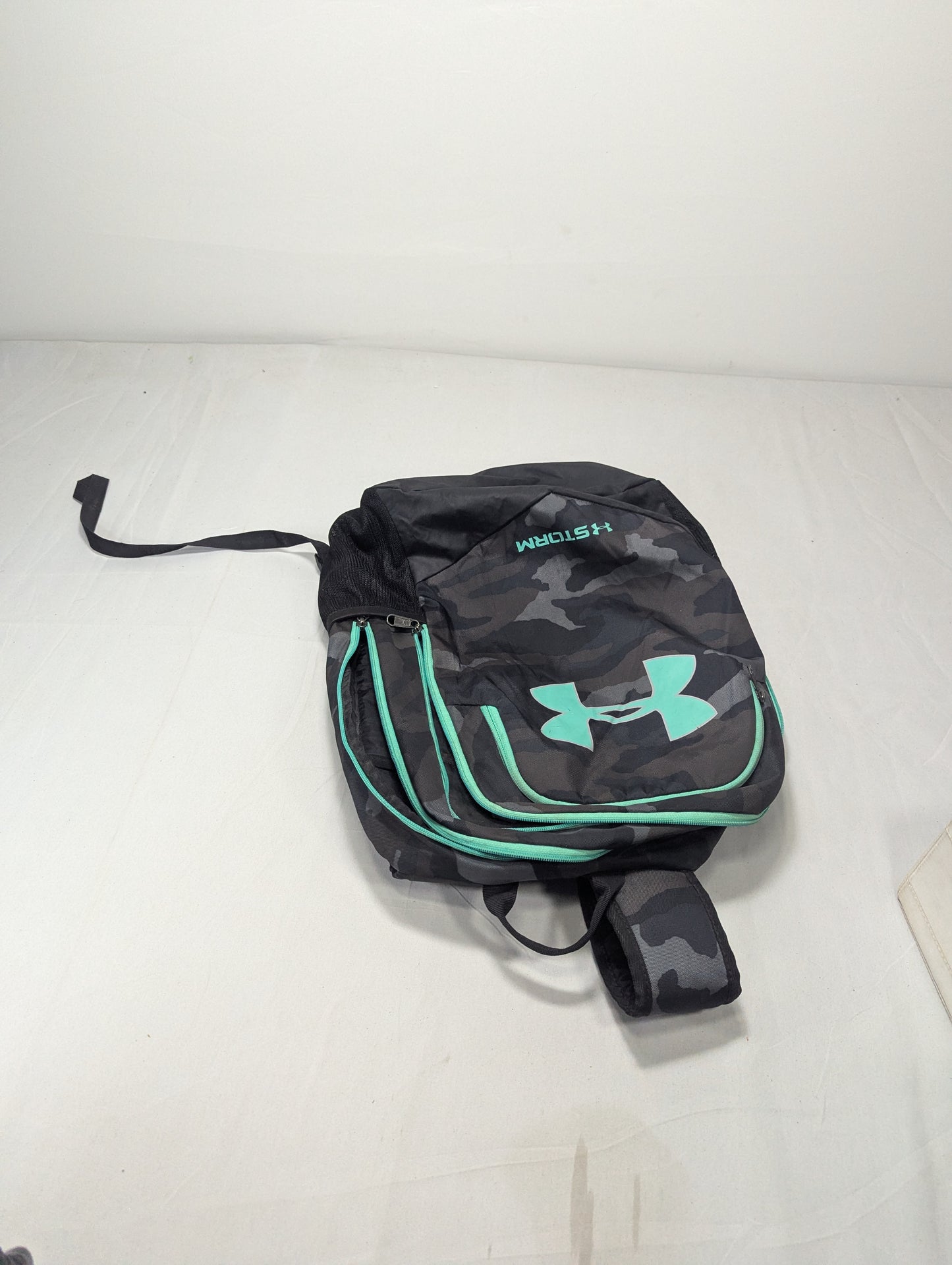 UA under armourTitle will update soon