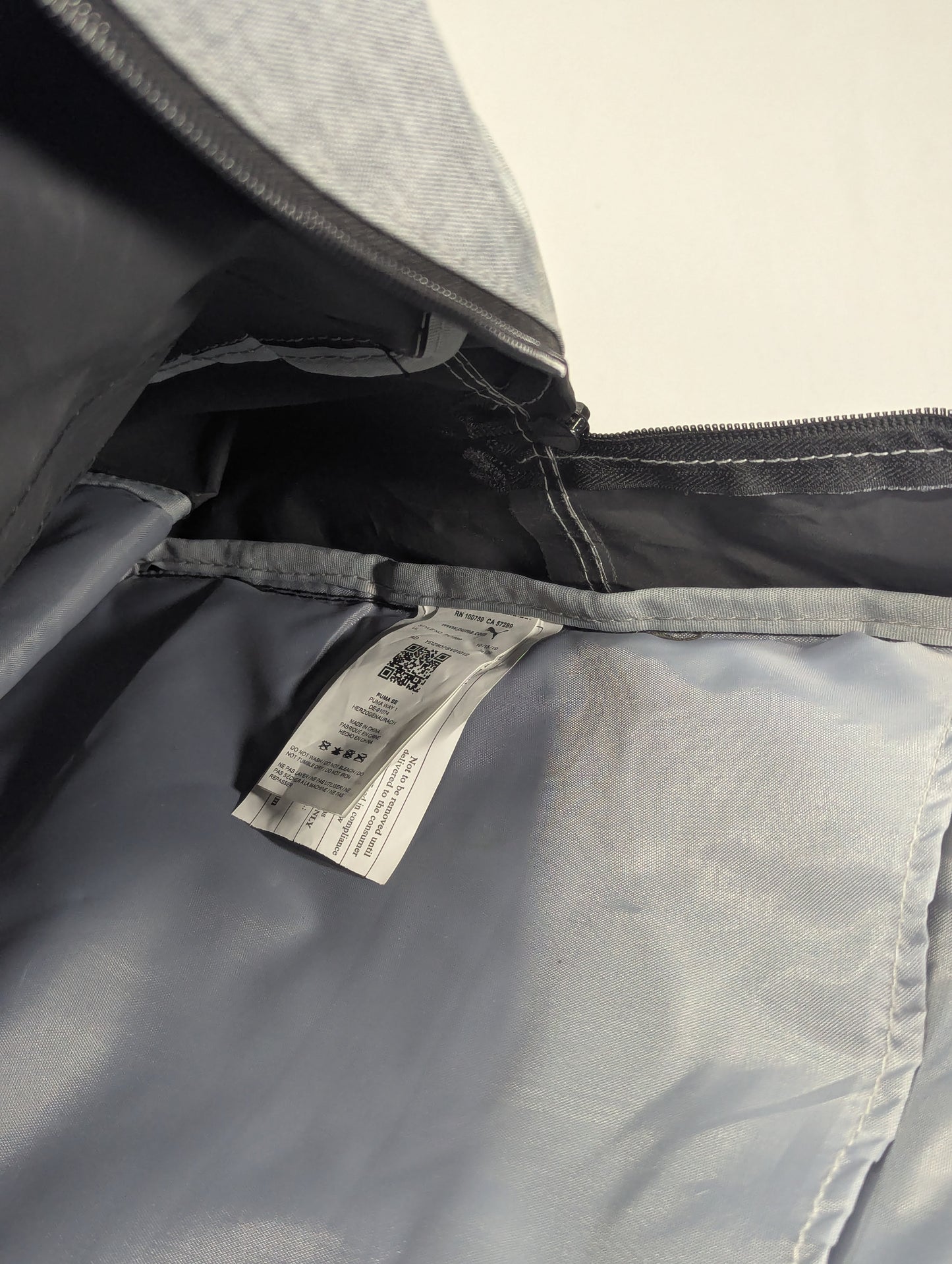 Puma/ Title will update soon