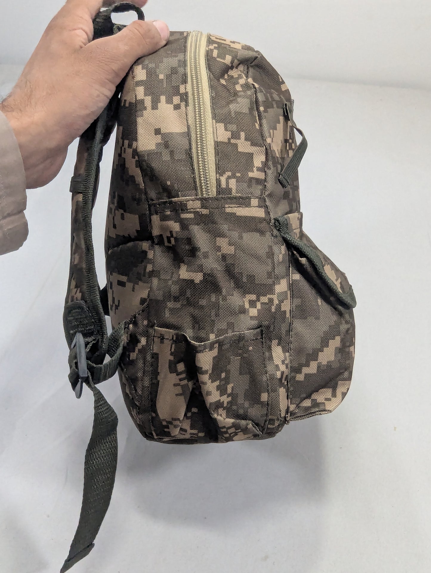 Camou Title will update soon