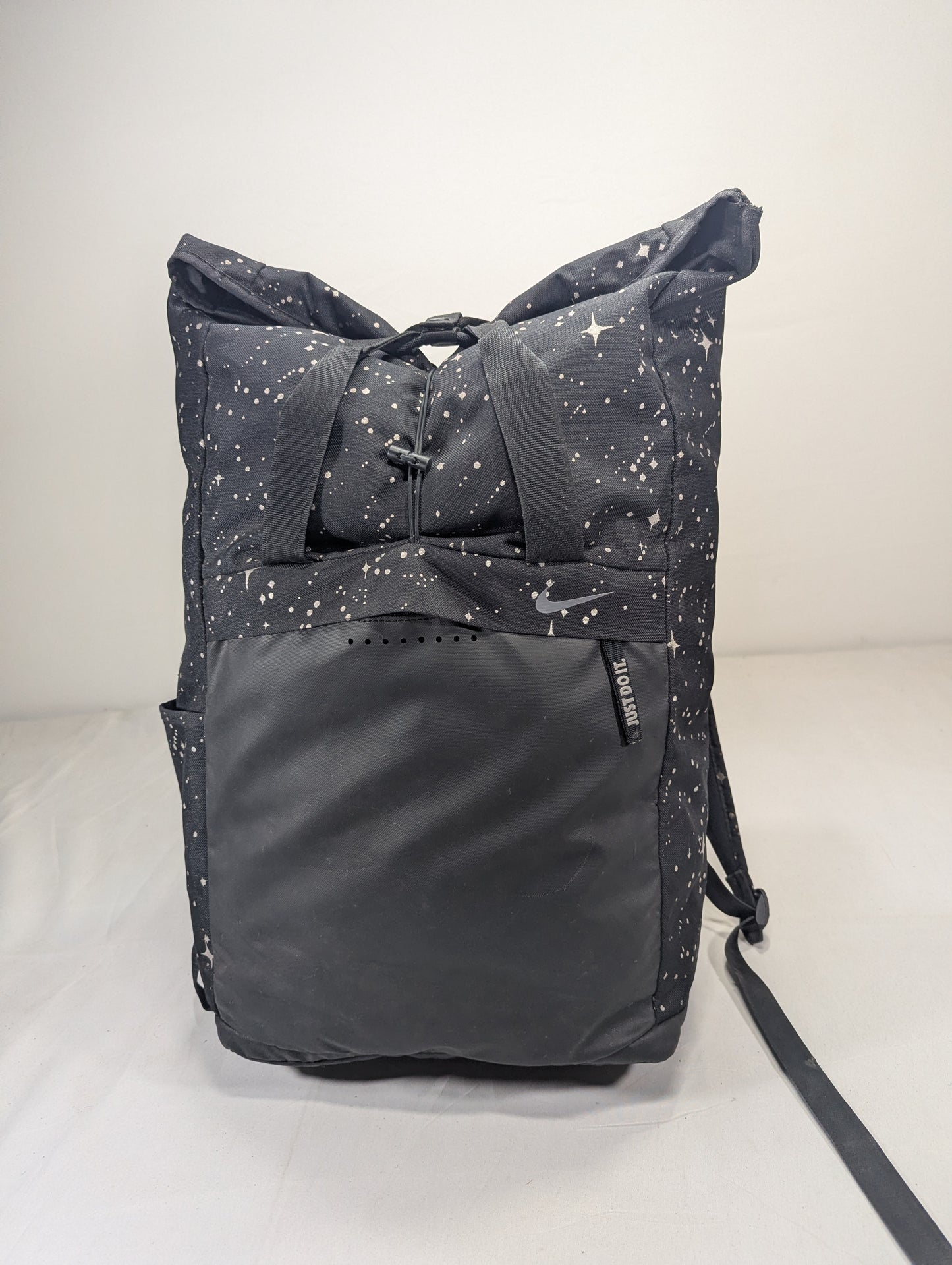 nike Title will update soon