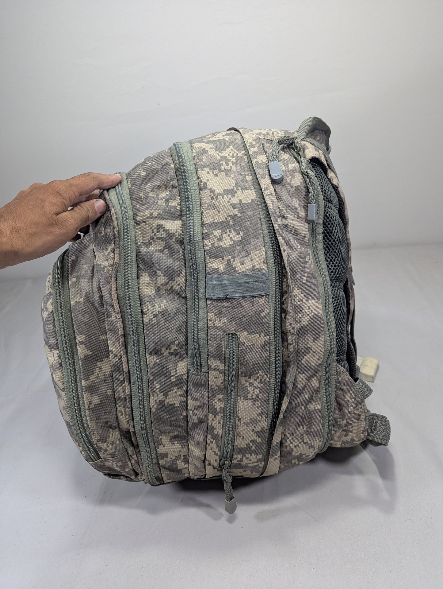 Camouflage Title will update soon