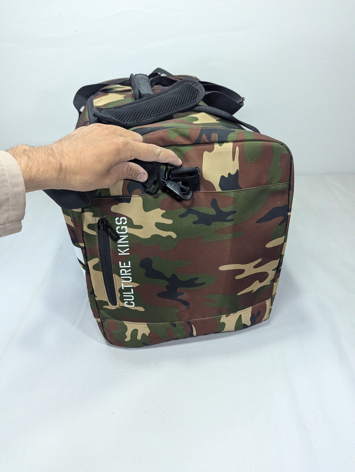 camou Title will update soon